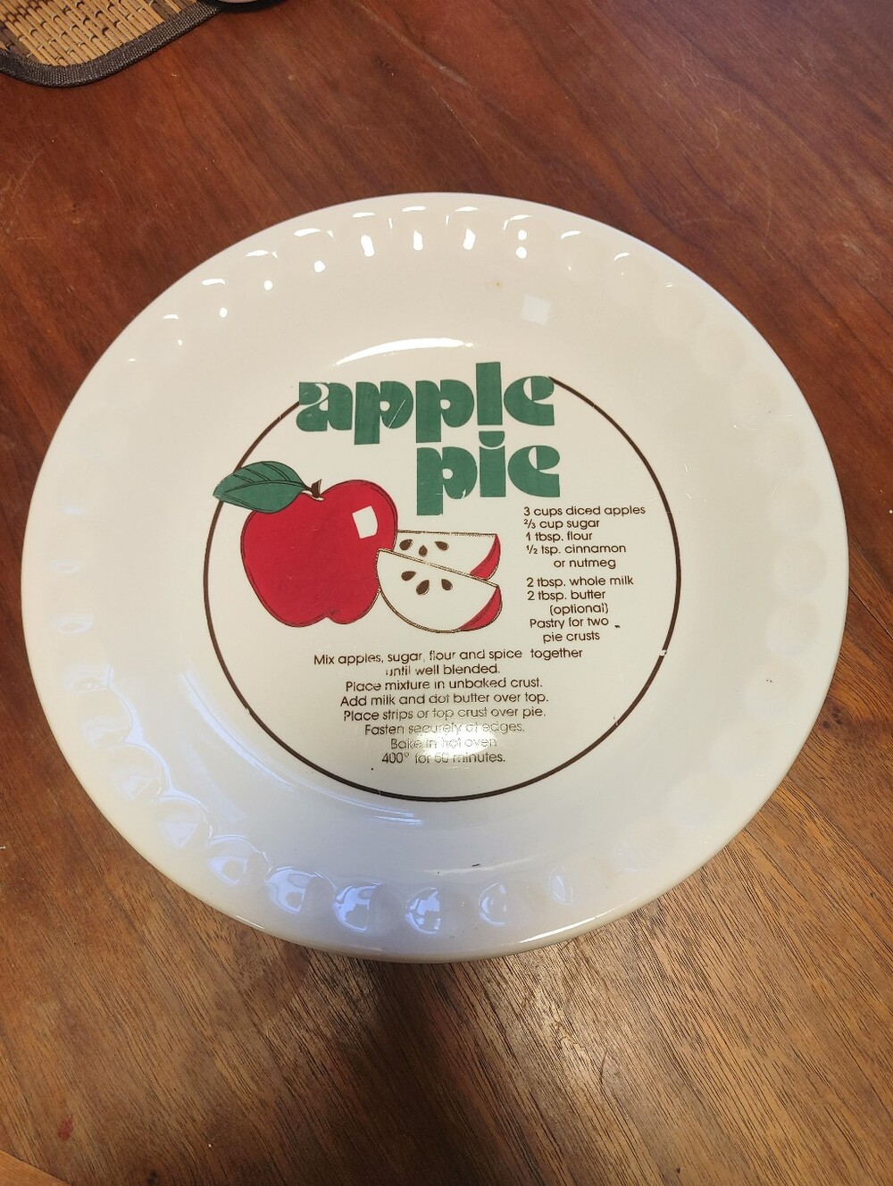 Vintage 1980's Mount Clemmens Apple Pie Ceramic Baking Plate